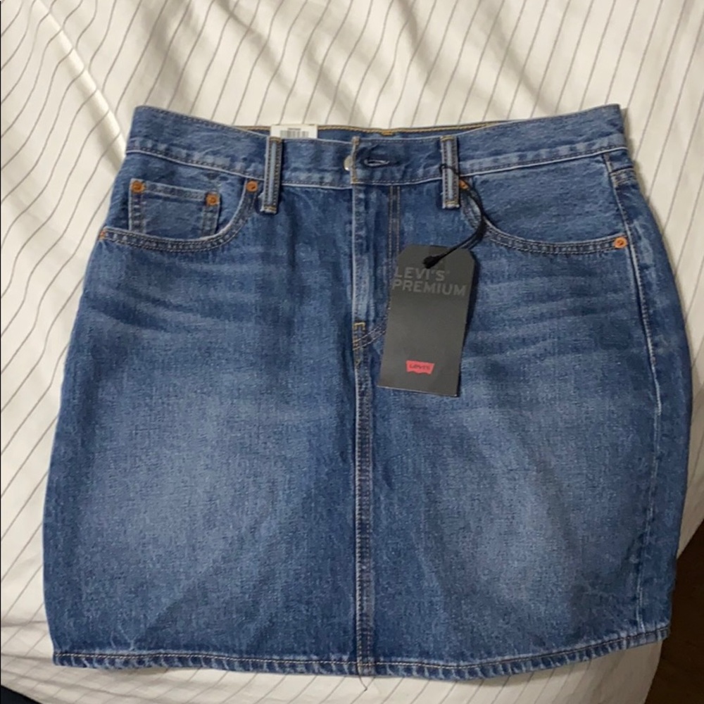 Levi denim skirt